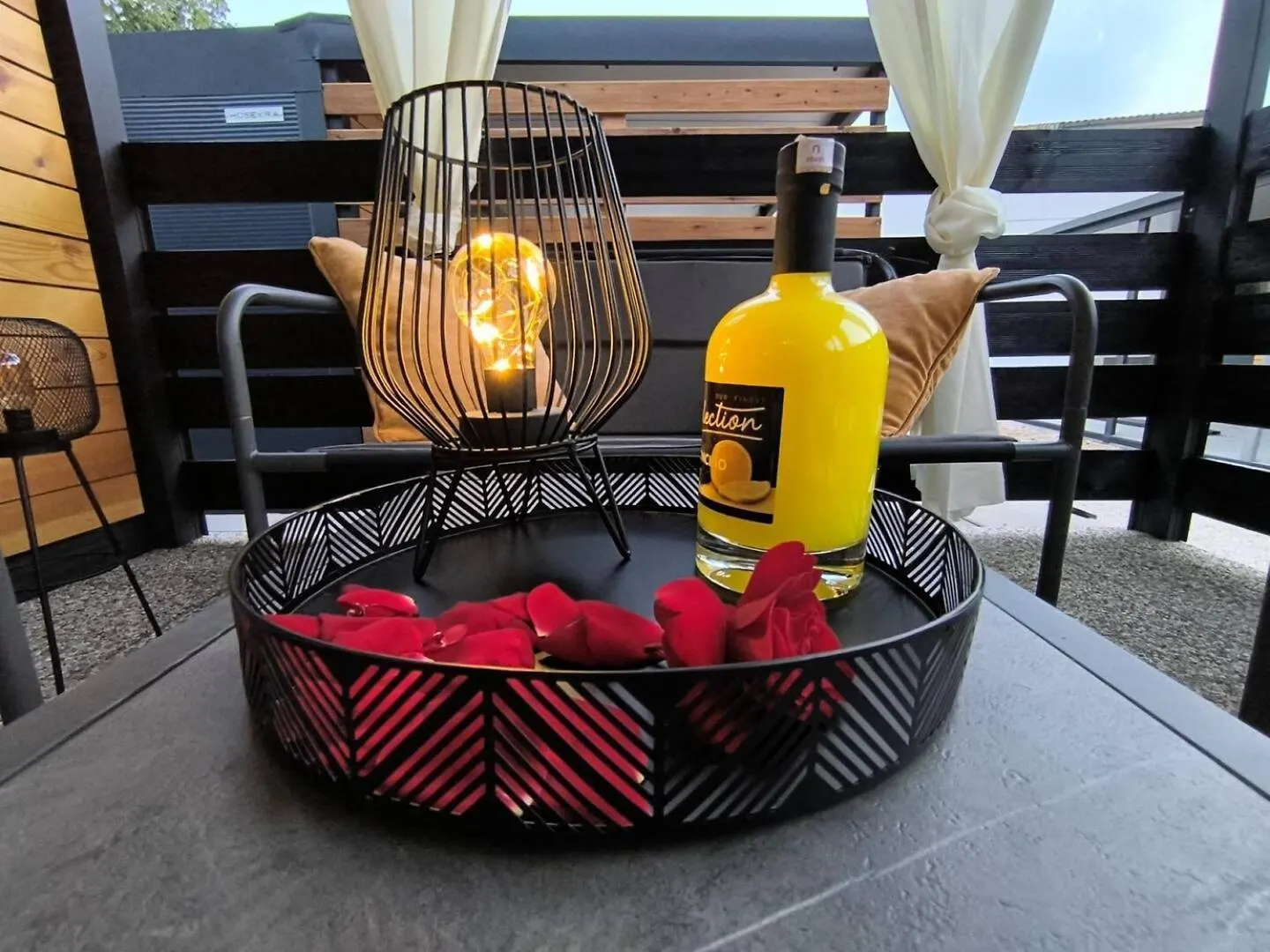 Luxury Ondina- Beachfront Retreat Turanj Holiday home